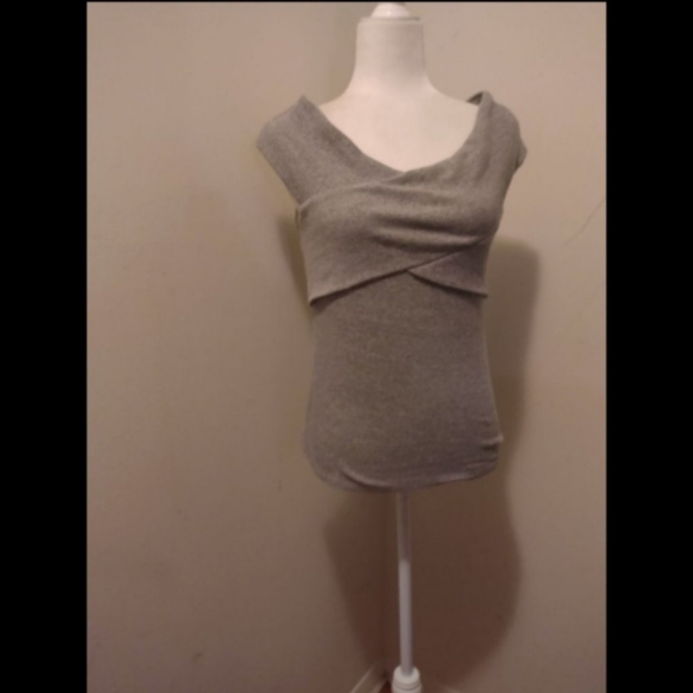 Bar III Women's Gray Ribbed Criss Cross Top Sz M